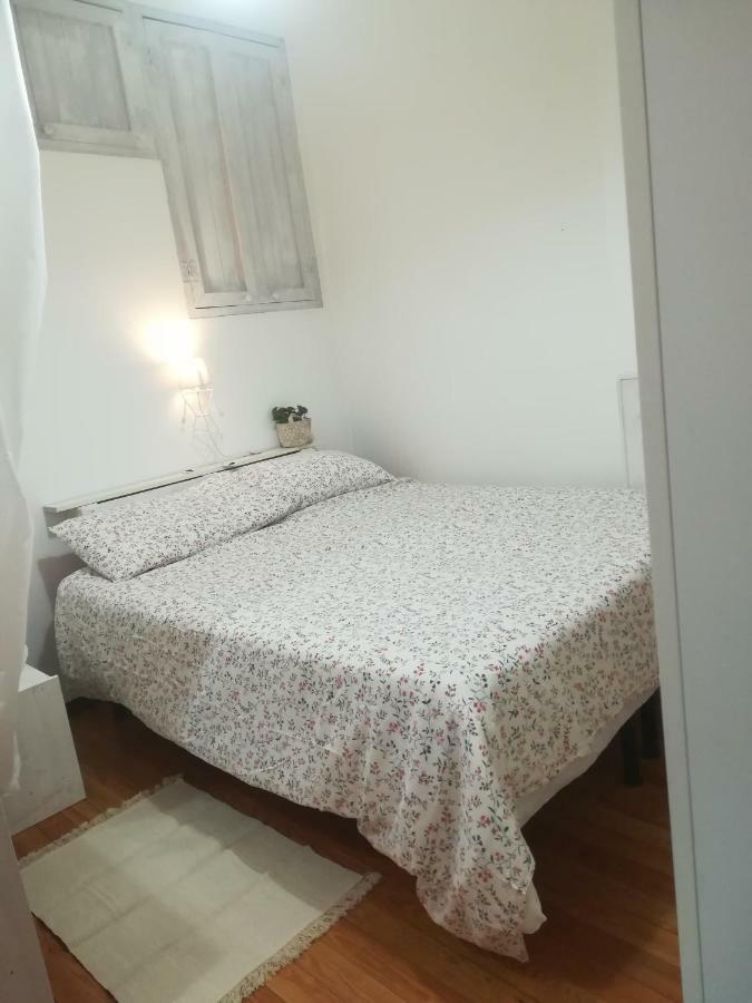 La rosa gialla Varallo Esterno foto
